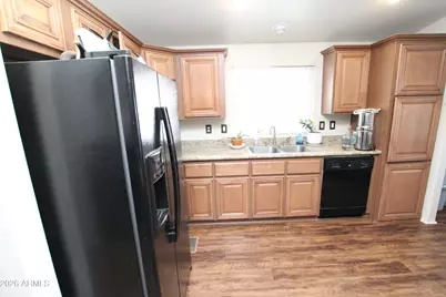 2120 E Bluefield Avenue #136, Phoenix, AZ 85022 - Photo 6