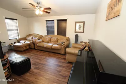 2120 E Bluefield Avenue #136, Phoenix, AZ 85022 - Photo 10
