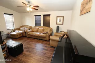 2120 E Bluefield Ave, Phoenix, AZ 85022 - Photo 10