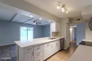 1654 N Queensbury, Mesa, AZ 85201 - Photo 4