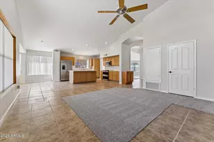 652 W Mendoza Ave, Mesa, AZ 85210 - Photo 14