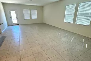 2073 E Driftwood Dr, San Tan Valley, AZ 85140 - Photo 4