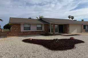 10433 W Laurie Ln, Peoria, AZ 85345 - Photo 2