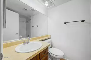 10433 W Laurie Ln, Peoria, AZ 85345 - Photo 26