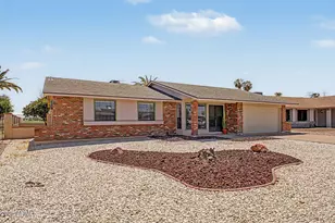 10433 W Laurie Ln, Peoria, AZ 85345 - Photo 2