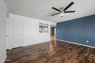 10433 W Laurie Ln, Peoria, AZ 85345 - Photo 6