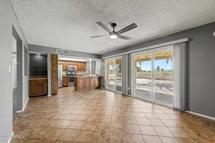 10433 W Laurie Ln, Peoria, AZ 85345 - Photo 10