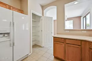1525 W St Kateri Dr, Phoenix, AZ 85041 - Photo 14