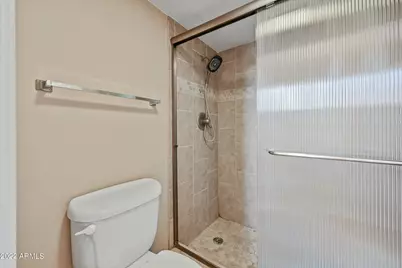 4390 E Sunrise Drive, Phoenix, AZ 85044 - Photo 18