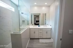 21016 N 58th Way, Phoenix, AZ 85054 - Photo 18