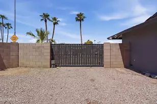 2653 W Obispo Cir, Mesa, AZ 85202 - Photo 42