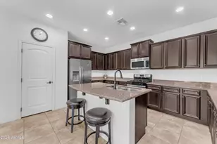 3548 S Wren Dr, Gilbert, AZ 85297 - Photo 12