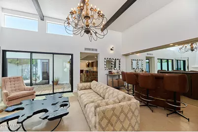 1919 E Medlock Drive, Phoenix, AZ 85016 - Photo 2