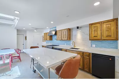 1919 E Medlock Drive, Phoenix, AZ 85016 - Photo 10