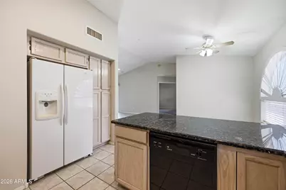 1025 W Jeanine Drive, Tempe, AZ 85284 - Photo 10