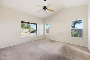 1025 W Jeanine Dr, Tempe, AZ 85284 - Photo 12