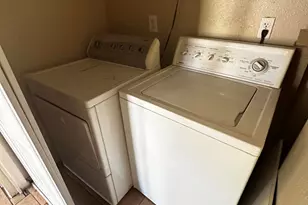 3840 N 43rd Ave, Phoenix, AZ 85031 - Photo 8