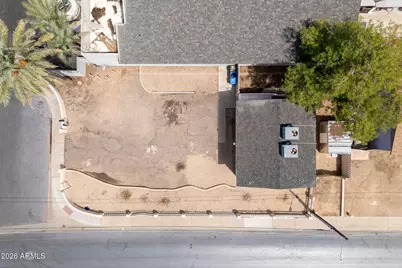 1702 E Cambridge Avenue, Phoenix, AZ 85006 - Photo 8