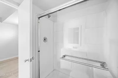 3025 N 32nd Street #16, Phoenix, AZ 85018 - Photo 12