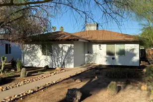 4301 N 15th Dr, Phoenix, AZ 85015 - Photo 2