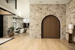 5626 E Montecito Ave, Phoenix, AZ 85018 - Photo 8