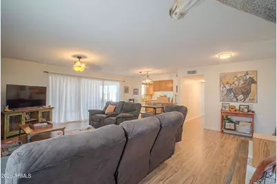 7385 W Haca Circle, Arizona City, AZ 85123 - Photo 10