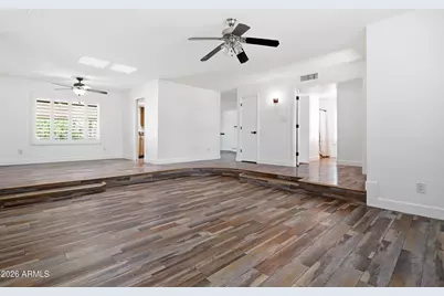 10316 W Hazelwood Avenue, Phoenix, AZ 85037 - Photo 8