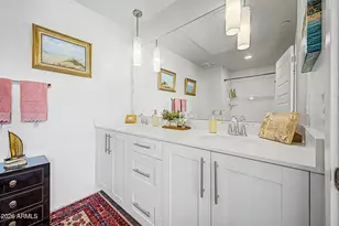 7300 E Earll Dr, Scottsdale, AZ 85251 - Photo 26