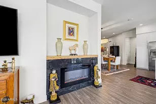 7300 E Earll Dr, Scottsdale, AZ 85251 - Photo 8