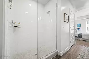 7300 E Earll Dr, Scottsdale, AZ 85251 - Photo 22
