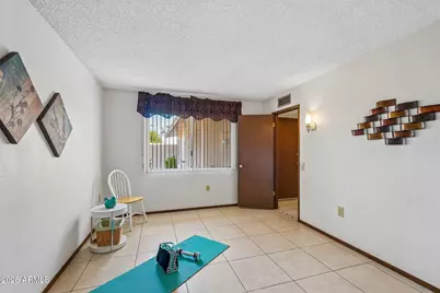 17211 N Pinion Lane, Sun City, AZ 85373 - Photo 18