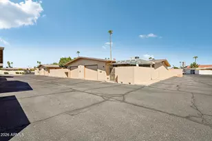 17211 N Pinion Ln, Sun City, AZ 85373 - Photo 28