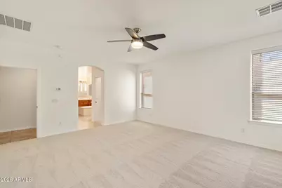 2406 W Old Paint Trail, Phoenix, AZ 85086 - Photo 22