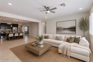 9613 S 23rd Dr, Phoenix, AZ 85041 - Photo 4