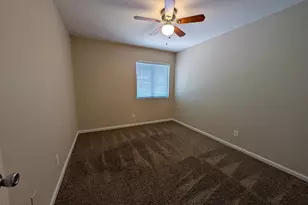 623 W Guadalupe Rd, Mesa, AZ 85210 - Photo 8