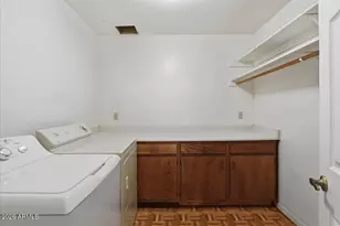 1550 N Stapley Dr, Mesa, AZ 85203 - Photo 32