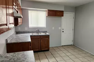 6703 N 27th Ave, Phoenix, AZ 85017 - Photo 2