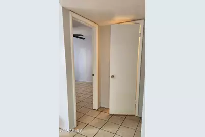 6703 N 27th Avenue, Phoenix, AZ 85017 - Photo 6