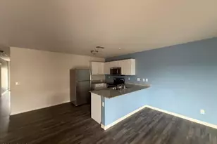 183 E Bobcat Pl, Casa Grande, AZ 85122 - Photo 4