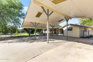 2047 W Cambridge Ave, Phoenix, AZ 85009 - Photo 44