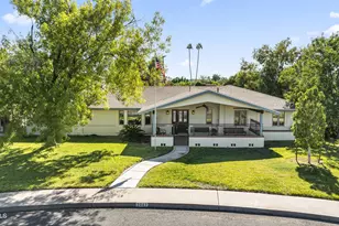 2047 W Cambridge Ave, Phoenix, AZ 85009 - Photo 4