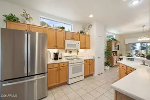 15247 W Pasadena Dr, Surprise, AZ 85374 - Photo 12