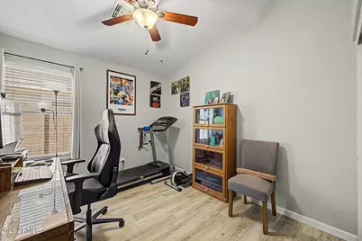 15777 W Latham Street, Goodyear, AZ 85338 - Photo 24