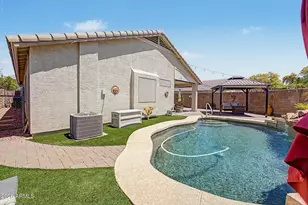 15777 W Latham St, Goodyear, AZ 85338 - Photo 32