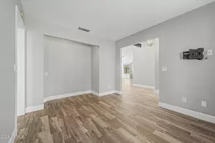 9139 W Paradise Ln, Peoria, AZ 85382 - Photo 20