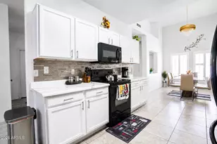 13165 W Ventura St, Surprise, AZ 85379 - Photo 12