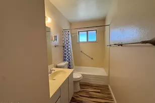 10620 W Snead Dr, Sun City, AZ 85351 - Photo 12