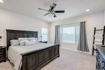11023 E Tupelo Avenue, Mesa, AZ 85212 - Photo 20
