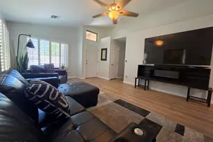 20007 N 20th Way, Phoenix, AZ 85024 - Photo 4