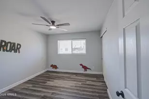 6853 N 36th Dr, Phoenix, AZ 85019 - Photo 32